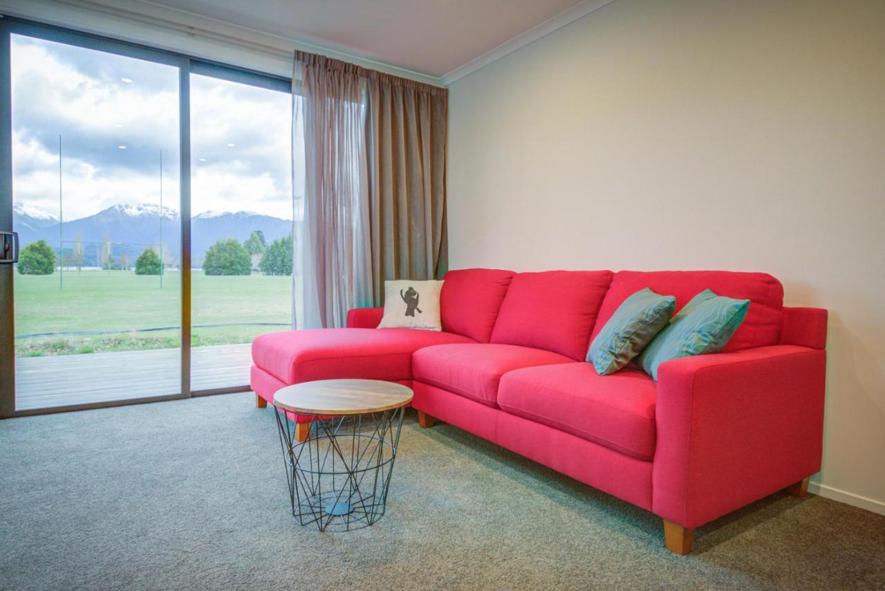 Dusky Motels Те-Анау Экстерьер фото